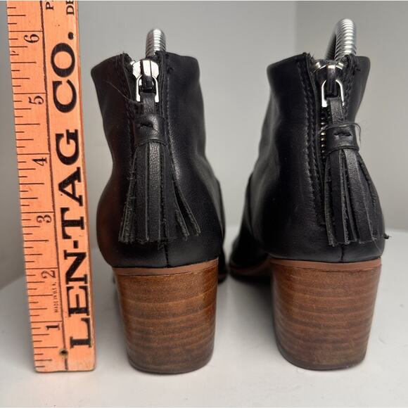Toms Black Leather Leila Ankle Boots Booties Tassel Back Zip Western Women 6.5 - Picture 4 of 15